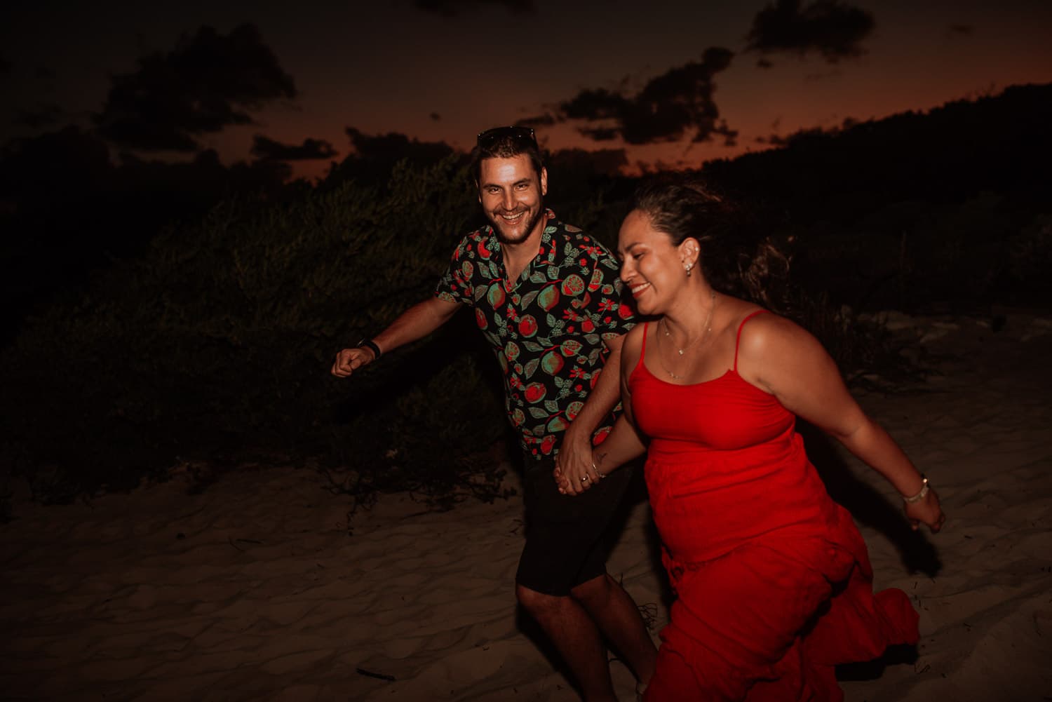 Fotografía de save the date en Cancun por Jesús Amaya fotógrafo de bodas destino en México